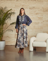 CAMISA JEANS BORDADA