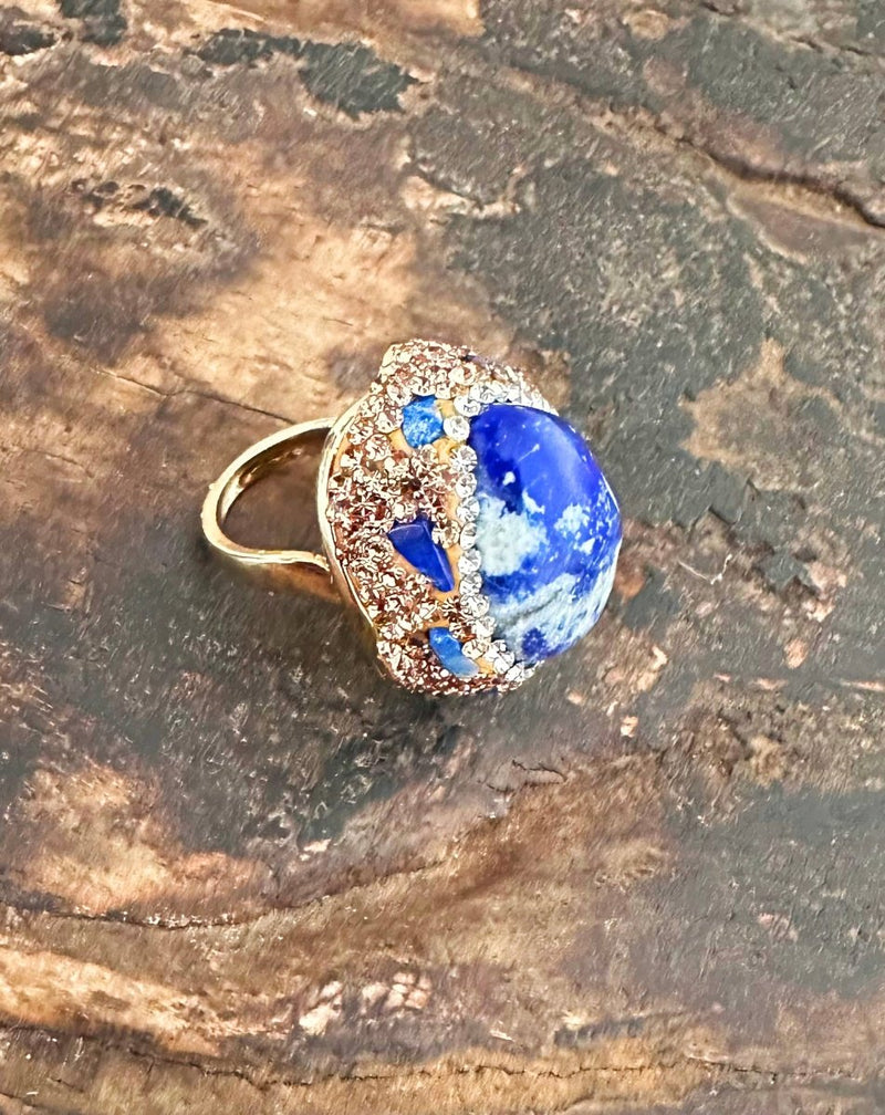 ANILLO BRILLANTE PIEDRA AZUL - Monica Ecco