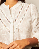 BLUSA BORDADA BLANCA LILI - Monica Ecco