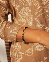 CAMISA BORDADA FLORES MELI TAUPE - Monica Ecco