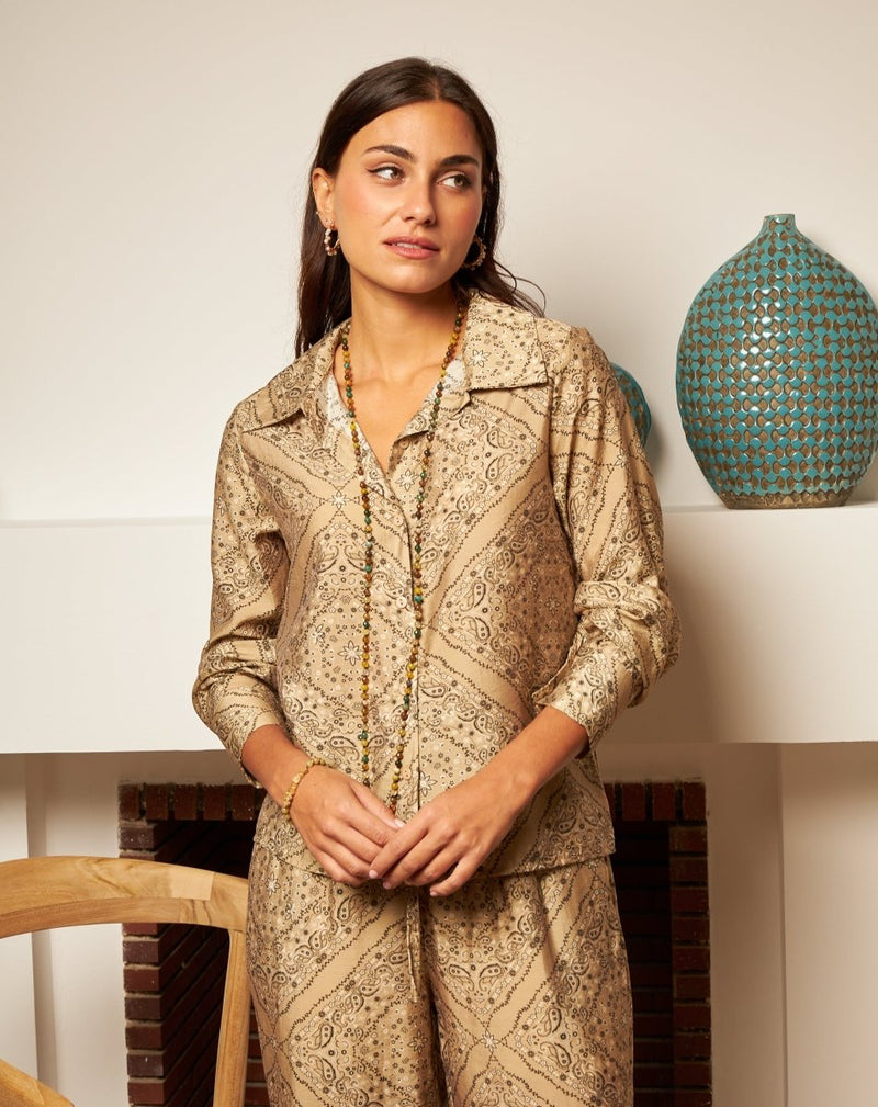 CAMISA FLORES MONA TAUPE - Monica Ecco