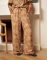 PANTALÓN BORDADO FLORES MELI TAUPE - Monica Ecco