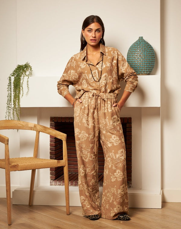 PANTALÓN BORDADO FLORES MELI TAUPE - Monica Ecco