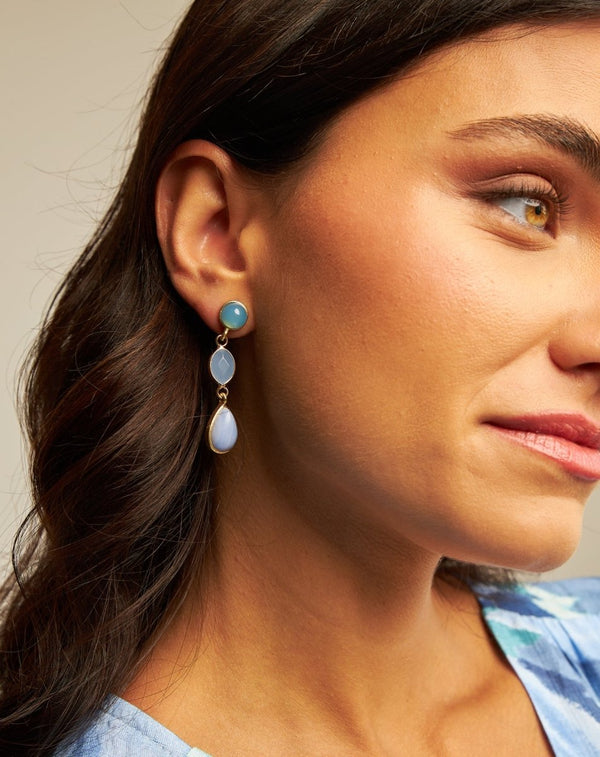 PENDIENTES COLGANTES PIEDRAS AZUL - Monica Ecco
