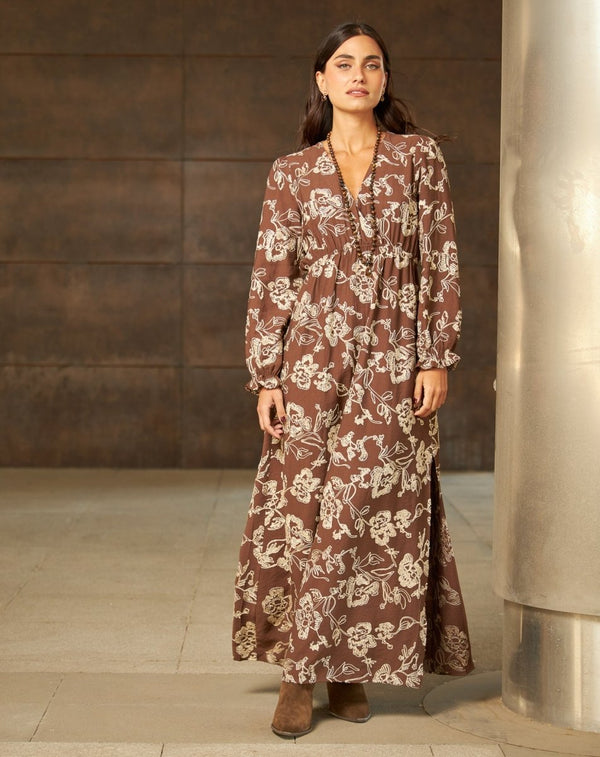 VESTIDO LARGO FLORAL MINA MARRÓN - Monica Ecco