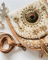BOLSO BANDOLERA BORLAS GRANDE - Monica Ecco