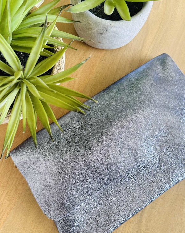 BOLSO PIEL METALIZADO - Monica Ecco